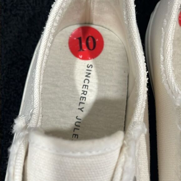 🔥🔥 Sincerely Jules “Vinnie” White no Lace Slip-On Sneakers Sz 10M - PERFECT! - Picture 9 of 13